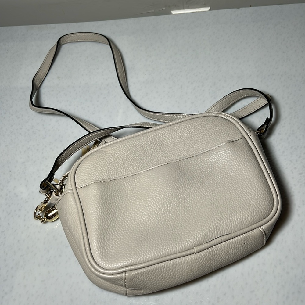Kate and Alex Faux Leather Crossbody Purse Pocket Outside and Inside
